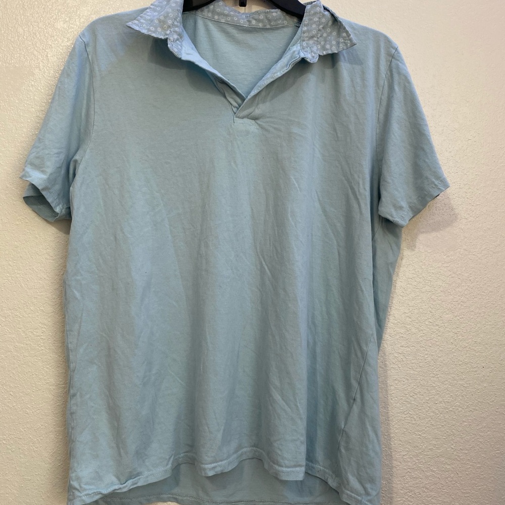 Blue tee with a collar